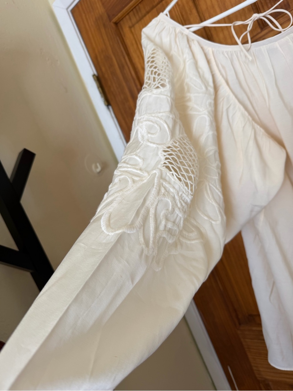 H&M Cream Boho Mini Crochet Embroidered Balloon Sleeves - Picture 5 of 12